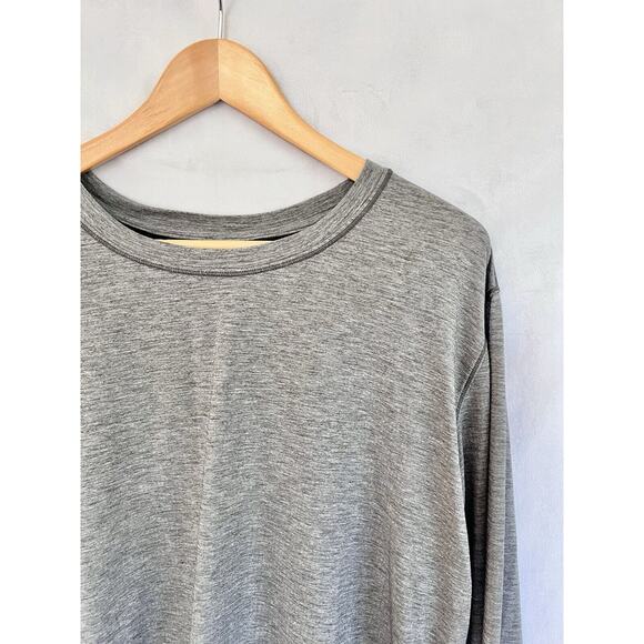 Lululemon Pushing Limits Long Sleeve Gray Top *LARGE Split Back Cropped EUC - Picture 3 of 8